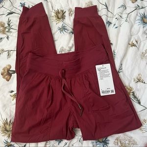NWT Lululemon Dance Studio Joggers